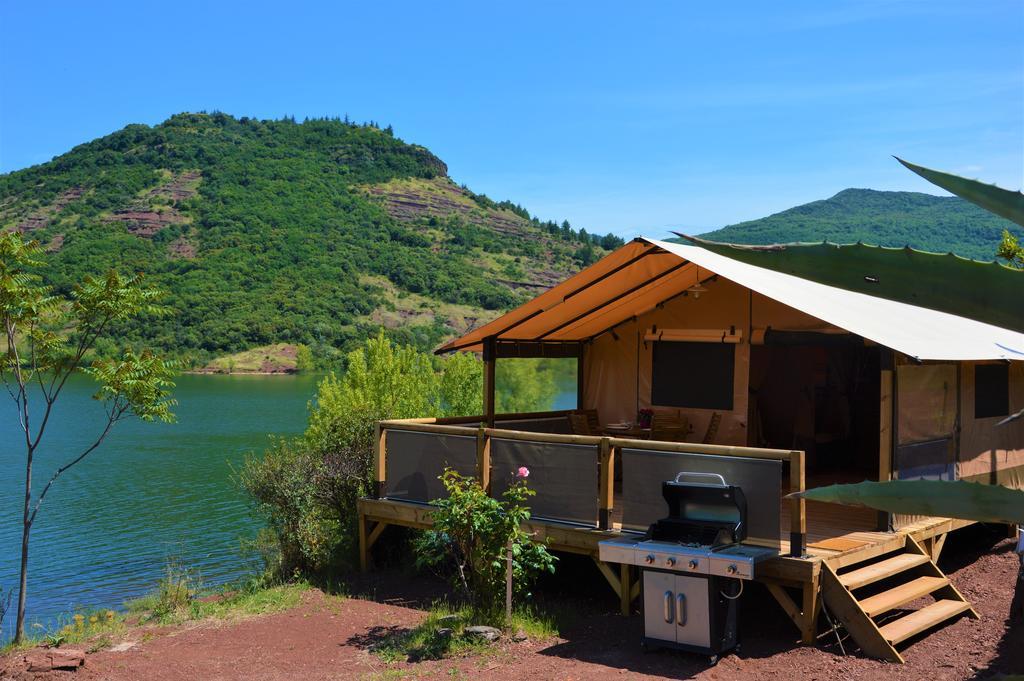Camping le Mas de Riri Celles  Bagian luar foto